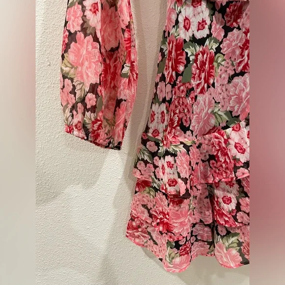 NWT Bardot Triple Frill Floral Mini Dress Pink Gardenia Size XS Spring Wedding - Picture 7 of 10